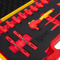 71103 Набор диэлектрического инструмента 1/4'' НИИ-15, 17 предметов КВТ