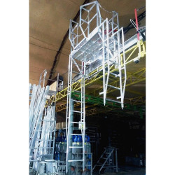Площадка навесная алюминиевая для полувагонов ПНП (Алюминиевые конструкции) с лестницами