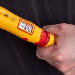 87296 Трещотка диэлектрическая динамометрическая 3/8'' (КВТ)