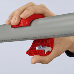 902210BK Труборез BiX® для пластиковых труб и уплотнительных втулок 72 mm KNIPEX