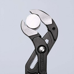 8701560 Cobra® XXL Ключ трубный и клещи переставные c противоскольз. пластиковыми рукоятками фосфатир. 560 mm KNIPEX