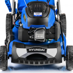 Самоходная бензиновая газонокосилка Hyundai L 4610SE с электростартером