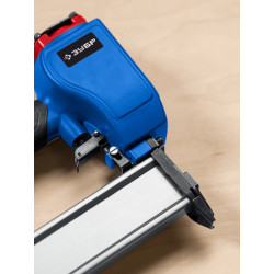 Пневматический нейлер ЗУБР FST-50, для гвоздей по бетону и металлу, Профессионал 31943