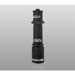 Фонарь Armytek Dobermann Green F02002BG