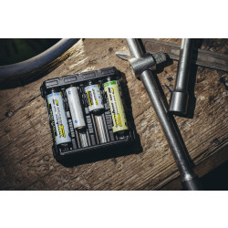 Зарядное устройство Armytek Handy C4 Pro A04401