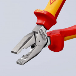 0206180SB Плоскогубцы комбинированные особой мощности с 2-комп. диэлектрическими рукоятками, VDE хромированные 180 mm (карта самообслуживания / блистер) KNIPEX